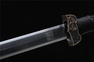解梦吉凶:文书兵器刀剑