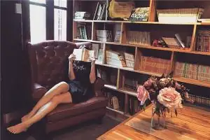 书架放客厅哪里风水好